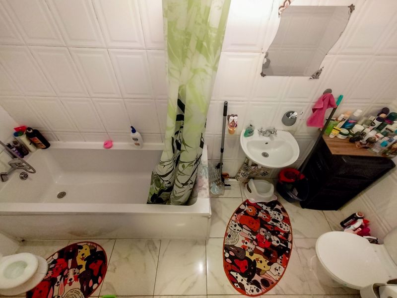 Photo 9- click for photo gallery